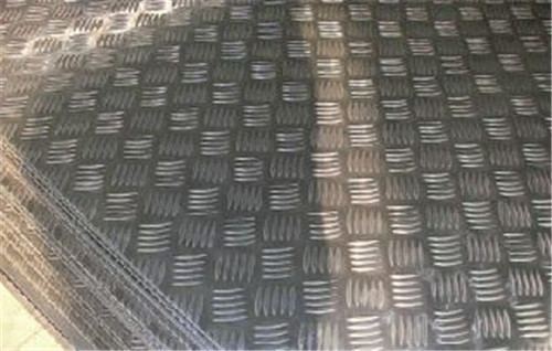 花纹铝板